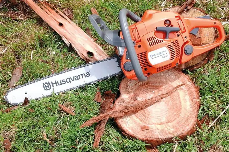 How To Start A Husqvarna Chainsaw Start Your Husqvarna Chainsaw In 10